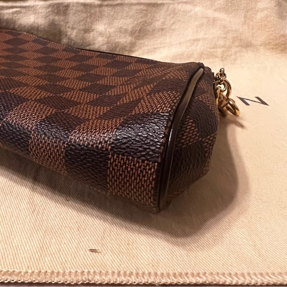 Authentic Louis Vuitton Eva - Picture 3 of 15